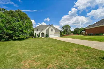 3219 Lindas Circle SE, Conyers, GA 30013 - Photo 6