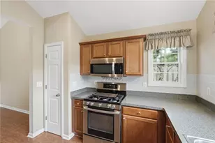 406 Somerton Pl, Cumming, GA 30040 - Photo 22