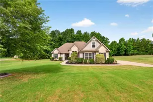 12359 Hillcrest Dr, Hampton, GA 30228 - Photo 2