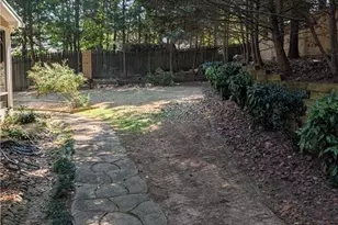 1964 Fields Pond Dr, Marietta, GA 30068 - Photo 32
