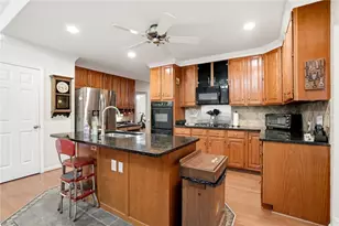 1964 Fields Pond Dr, Marietta, GA 30068 - Photo 8