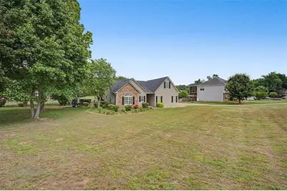 203 Rosewood Drive SE, Calhoun, GA 30701 - Photo 4