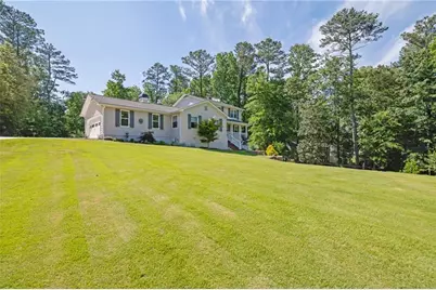 130 Randomwood Way, Alpharetta, GA 30022 - Photo 2