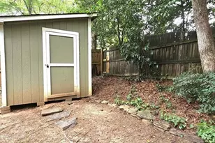 1007 Edie Ave SE, Atlanta, GA 30312 - Photo 10