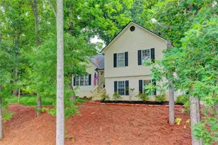 95 N Gwinnett St, Buford, GA 30518 - Photo 2