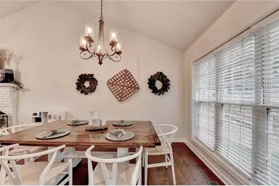 95 N Gwinnett Street, Buford, GA 30518 - Photo 16