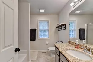 95 N Gwinnett St, Buford, GA 30518 - Photo 30