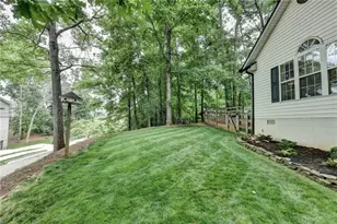 95 N Gwinnett St, Buford, GA 30518 - Photo 50