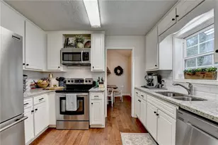 95 N Gwinnett St, Buford, GA 30518 - Photo 18