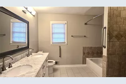 849 Capitol View Avenue NW, Atlanta, GA 30318 - Photo 6