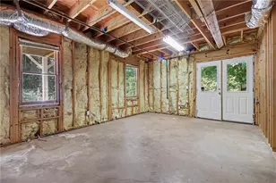 3550 Rosewicke Dr, Cumming, GA 30040 - Photo 16