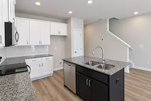 9448 Maple Grv Ln, Jonesboro, GA 30238 - Photo 8