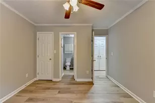 3876 Meadow Creek Dr, Peachtree Corners, GA 30092 - Photo 32