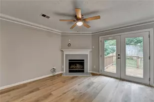 3876 Meadow Creek Dr, Peachtree Corners, GA 30092 - Photo 10