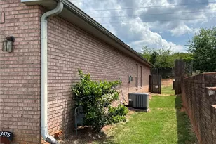 3426 Salem Cove Trail SE, Conyers, GA 30013 - Photo 4