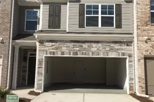 418 Arbor Crowne Dr, Lawrenceville, GA 30045 - Photo 1