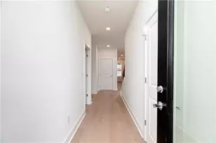 2251 Crestview Dr NE, Brookhaven, GA 30319 - Photo 6