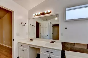 725 Manor Glen Dr, Suwanee, GA 30024 - Photo 32