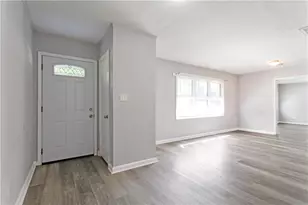 805 Pamela Dr, Griffin, GA 30224 - Photo 10