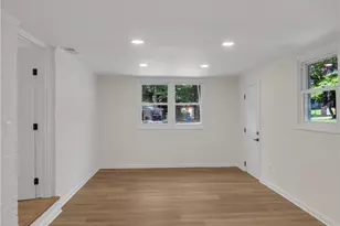 2794 Long Way, Decatur, GA 30032 - Photo 14