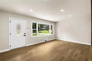 2794 Long Way, Decatur, GA 30032 - Photo 4