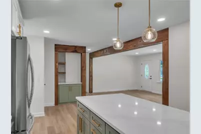 2794 Long Way, Decatur, GA 30032 - Photo 8