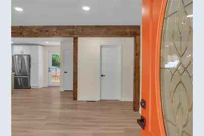2794 Long Way, Decatur, GA 30032 - Photo 4