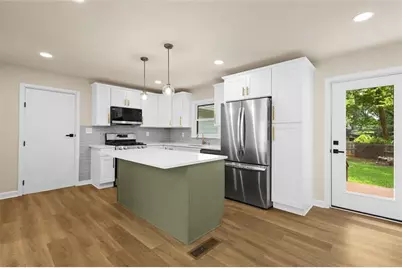 2794 Long Way, Decatur, GA 30032 - Photo 10