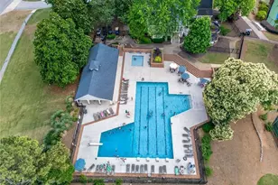 865 Devenish Ln, Roswell, GA 30075 - Photo 50