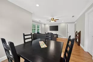 865 Devenish Ln, Roswell, GA 30075 - Photo 40