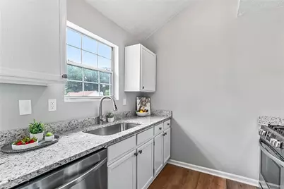 3310 Landgraf Close, Decatur, GA 30034 - Photo 10