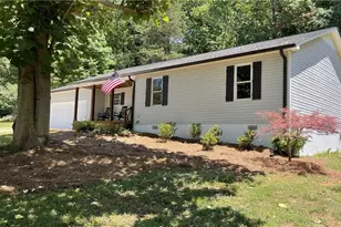 6411 Narramore Way, Lula, GA 30554 - Photo 2