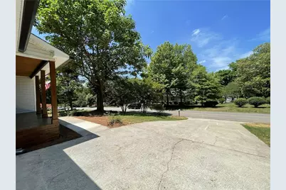 6411 Narramore Way, Lula, GA 30554 - Photo 4