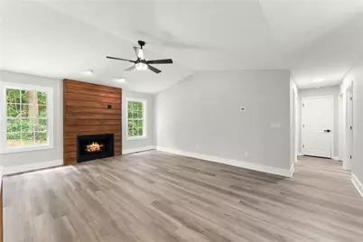 6411 Narramore Way, Lula, GA 30554 - Photo 10