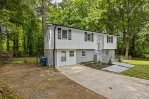 394 Burr Oak Ct, Lawrenceville, GA 30046 - Photo 4