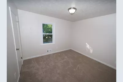 6456 Wildwood Trail, Flowery Branch, GA 30542 - Photo 12