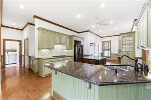 5618 Burke Ln, Gainesville, GA 30506 - Photo 28