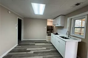 5971 Robin Hood Ln, Norcross, GA 30093 - Photo 6