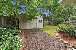 2132 Fairhaven Cir NE, Atlanta, GA 30305 - Photo 22