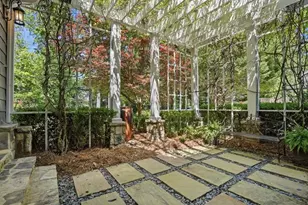 1001 Carter Dr NE, Atlanta, GA 30319 - Photo 10