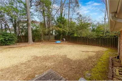 154 Osner Drive, Atlanta, GA 30342 - Photo 4