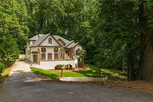 2864 Sandpiper Cir SW, Atlanta, GA 30311 - Photo 2