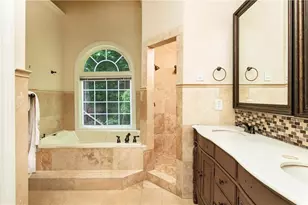 2864 Sandpiper Cir SW, Atlanta, GA 30311 - Photo 12