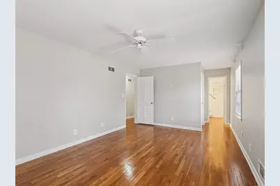 7195 Hunters Branch Drive, Atlanta, GA 30328 - Photo 10