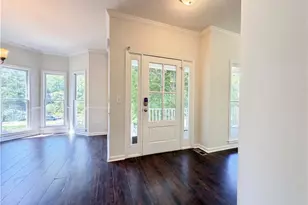 1008 Smithwyck Dr, Canton, GA 30115 - Photo 2