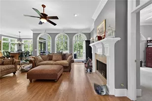 1029 Laurel Grove Ct, Suwanee, GA 30024 - Photo 10