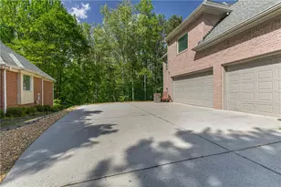 1029 Laurel Grove Ct, Suwanee, GA 30024 - Photo 48