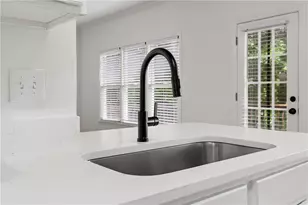 150 Ketton Way, Alpharetta, GA 30005 - Photo 6