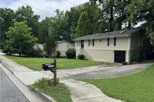 2408 Melody Ln NW, Kennesaw, GA 30152 - Photo 2