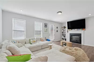 383 Skylar Way SE, Atlanta, GA 30315 - Photo 4